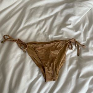 Vitamin A Elle Adjustable Tie Side Bottom - Golden Glow Metallic, size xs or s